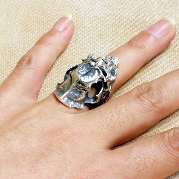 LegioMade(レギオメイド) バーサク シルバー リング 指輪 スカルを販売 