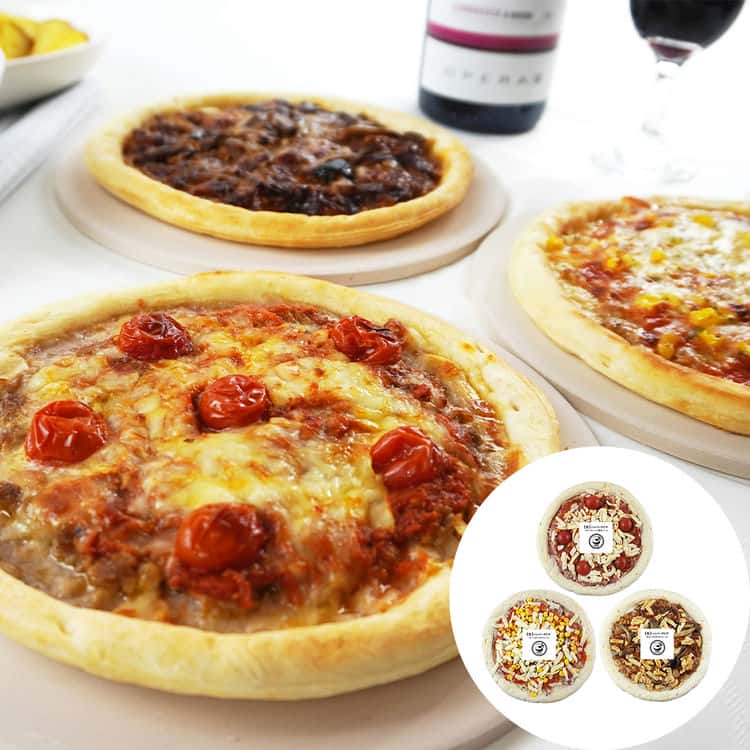 「ハンバーグ王子」 3種のハンバーグピザセット コーンオーロラソースのハンバーグピザ、きのこデミグラスソースのハンバーグピザ、プチ